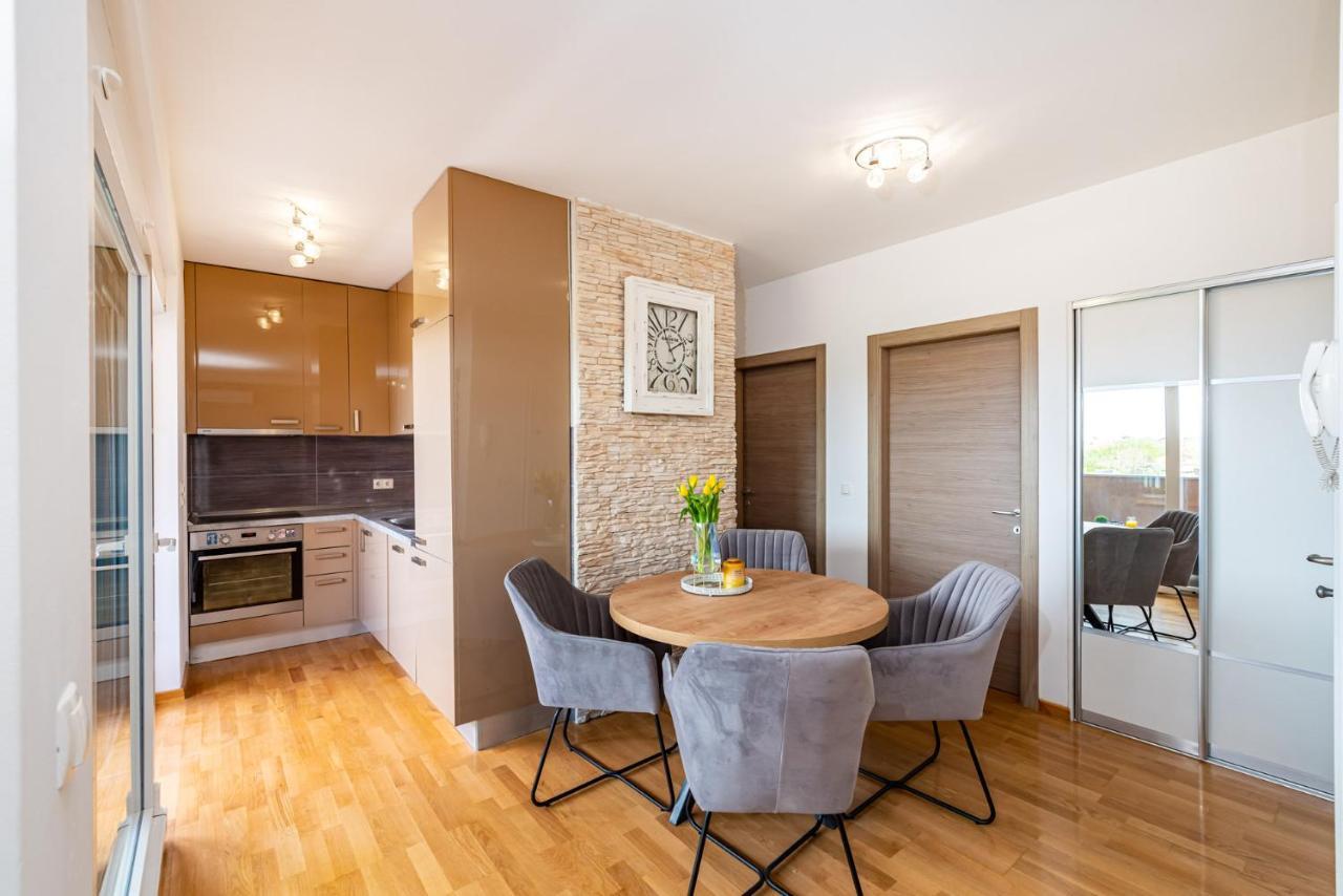 Апартаменты Lipotica - Luxury, With Sea View Нин Экстерьер фото